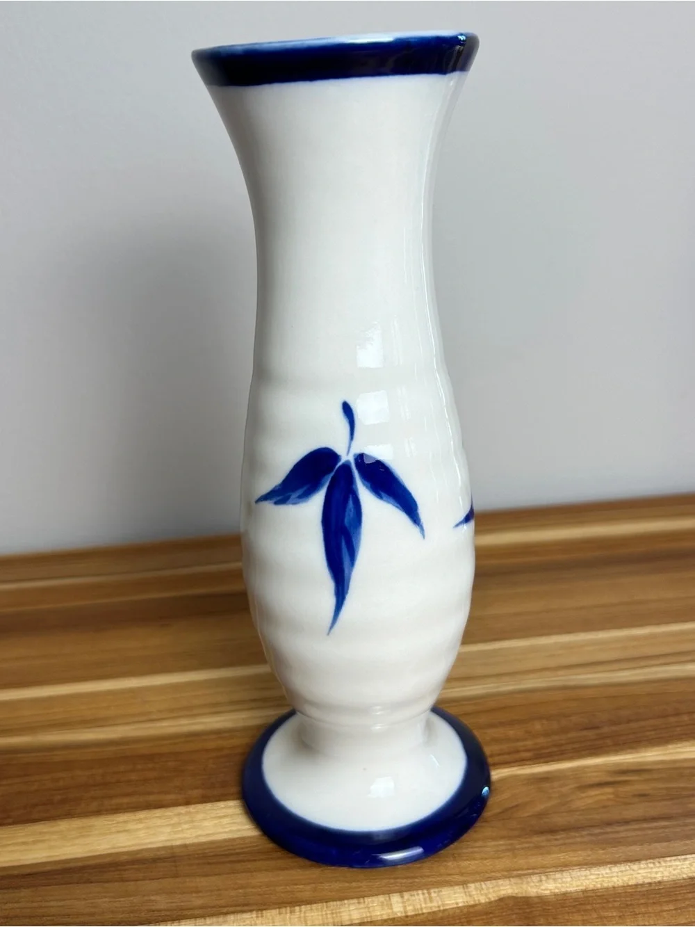 Vintage Mid Century German Porcelain Bud Vase - Picture 4 of 8